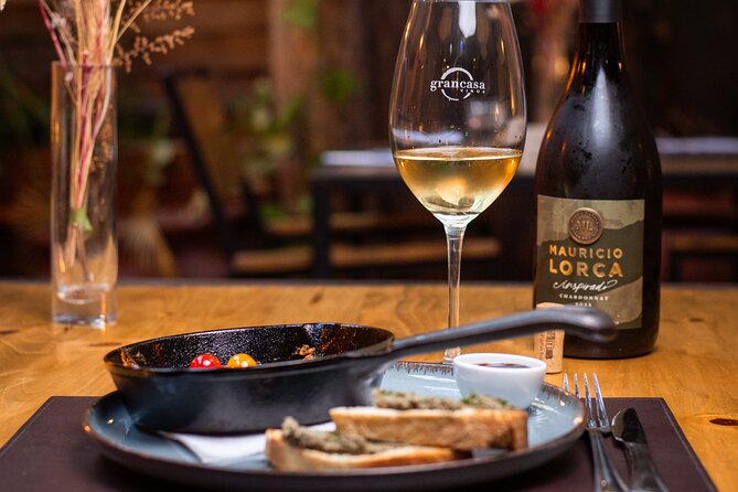 Private Tour to 2 Wineries in Agreglo and Menu 5 Steps - A Deep Dive into Mendoza’s Hidden Wine Treasures