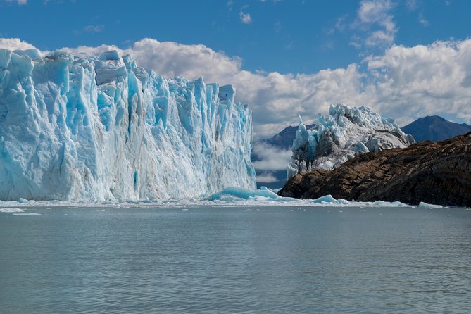 Private Full-Day Tour to the Perito Moreno Glacier - Ideal option for families! - What Makes This Tour Stand Out