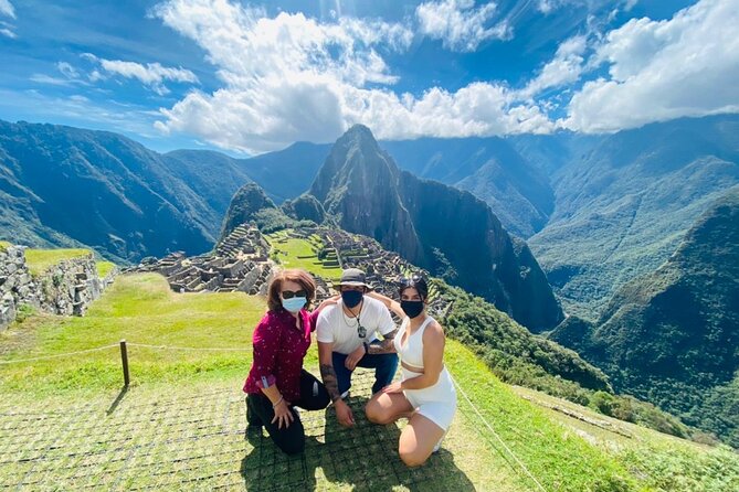 Machu picchu one day by train all included - The Authentic Experience