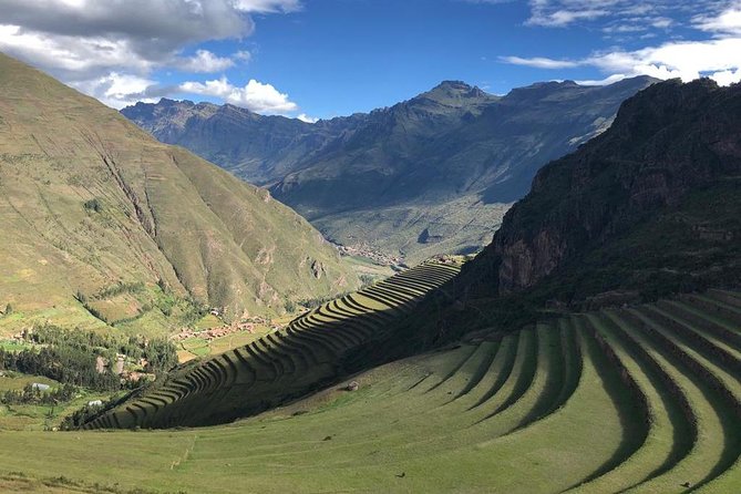 Machu Picchu and Sacred Valley Overnight Tour - Deep Dive into What Makes This Tour Stand Out