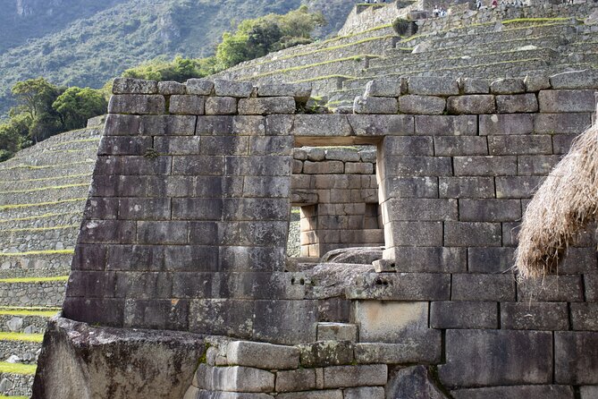 Tour Machu Picchhu full day Private Services - FAQ