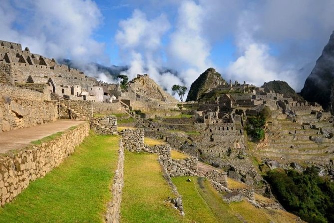 Machu Picchu by Train: A Seamless Full-Day Adventure - A Closer Look at the Experience