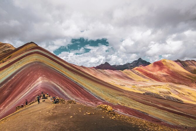 Rainbow Mountain - Authentic Experiences and Review Highlights