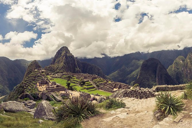 Machu Picchu by Bus with Overnight - FAQ