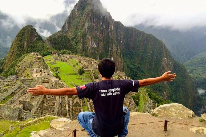 Sacred Valley, Machu Picchu 2-Day Tour with Hotel from Cusco - Exploring the Sacred Valley and Machu Picchu: A Deep Dive