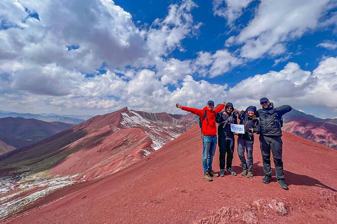 Rainbow Mountain and Red Valley one day Hike Private Tour - Key Points