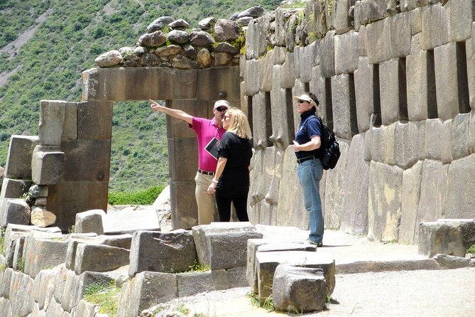 Private tour Sacred Valley plus Moray and salt Mines Full Day including Lunch - Key Points
