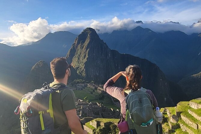 Machu Picchu Luxury Tour - Train Hiram Bingham - The Experience in Detail: What You Can Expect
