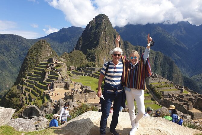 Privade Tour Sacred Valley & Machu Picchu whit hotel 4* & 3* 2D1N - Key Points