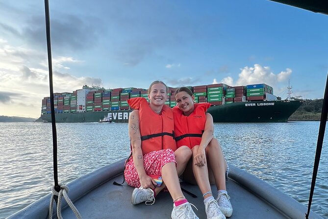 Panama: Causeway, Canal Zone & Panama Canal entrance included - Key Points