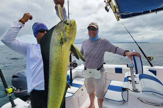 Full Day Fishing Trip on Private Boat at the South Pearl Islands - Guided Tour and Activities