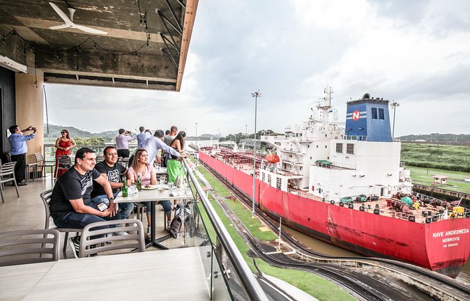 Panama Canal Partial Transit - What to Expect from the Panama Canal Partial Transit Tour