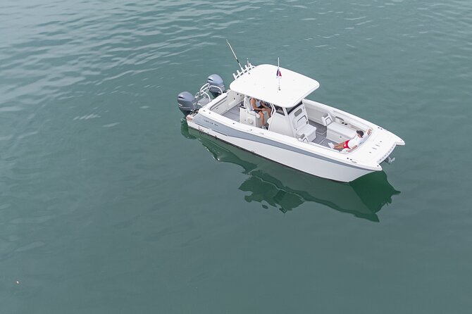 Private Full Day Boat Trip to Las Perlas and Contadora - What You’ll Experience on the Water