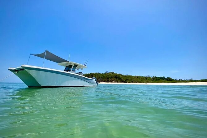 Private Full Day Boat Trip to Las Perlas and Contadora - Key Points