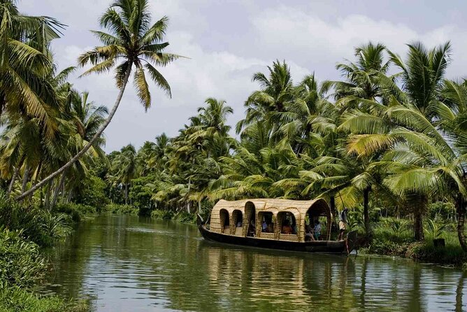 Kerala Beauty, Kochi with Alleppey Houseboat Cruise -03 Days Tour - Good To Know