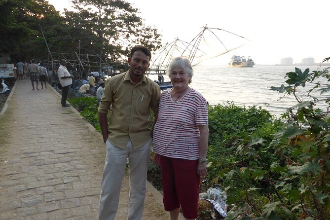 Kochis Best TukTuk Sightseeing Tour with Local Driver - Key Points