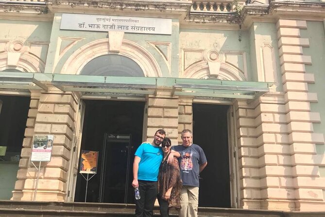 Mumbai Must-See Walking Tour With A Guide - The Itinerary in Detail