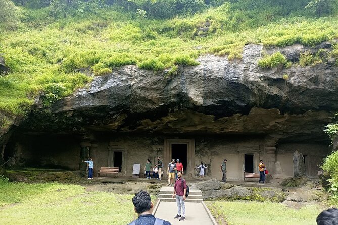 Mumbai City Sightseeing with Elephanta Caves Full Day Tour - What’s in the Experience for Travelers?