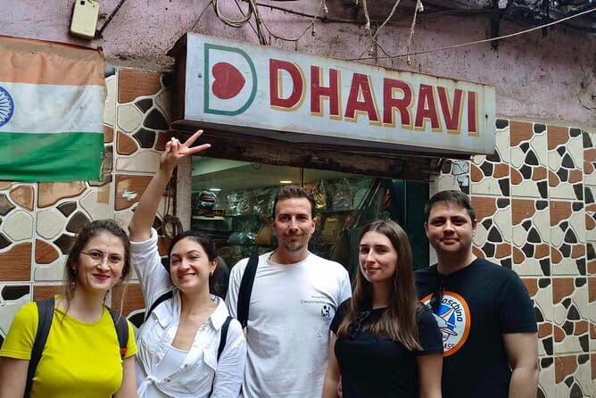 Mumbai: Dhobi Ghat Laundry & Dharavi Slum Tour with a Local - What Travelers Say