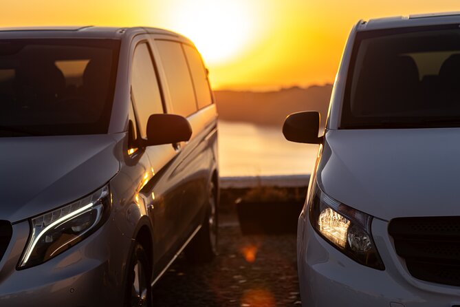 Santorini: Private Transfers To / From the Airport (JTR) - Key Points: