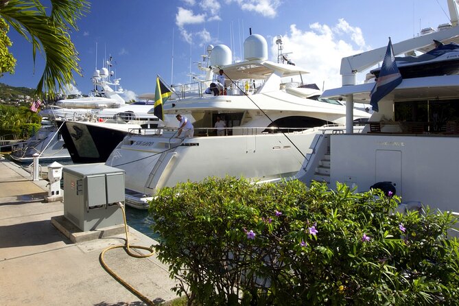 Paradise Taxi & Tours USVI- St Thomas Airport Transportation to Crown Bay Marina - Key Points