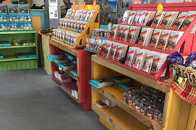 Half Day Grenada Sunshine Highlights Tour - Nutmeg and Spice Factories: Learning About Grenada’s Spices