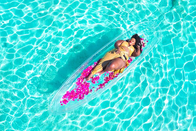 Clear Kayak Singles Basic Shoot Grand Turk island - Good To Know