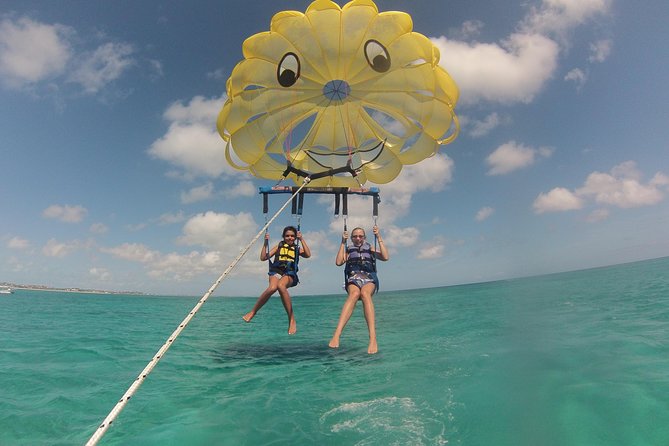 Parasailing Grand Turk - Parasailing Grand Turk: Soaring Over Turks and Caicos