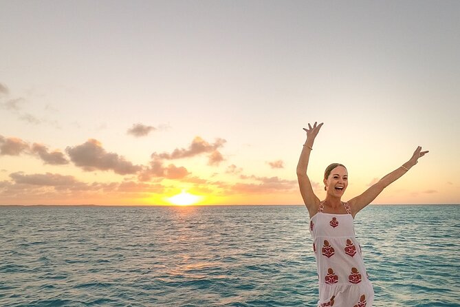 3 hour Glow Worm Sunset Cruise from Providenciales - Key Points