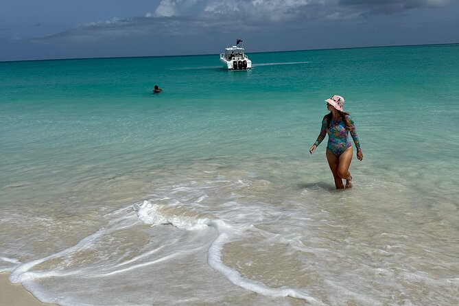 Robinson Crusoe Island Beach Hideaway Cruise - Half Moon Bay: Robinson Crusoe’s Dream