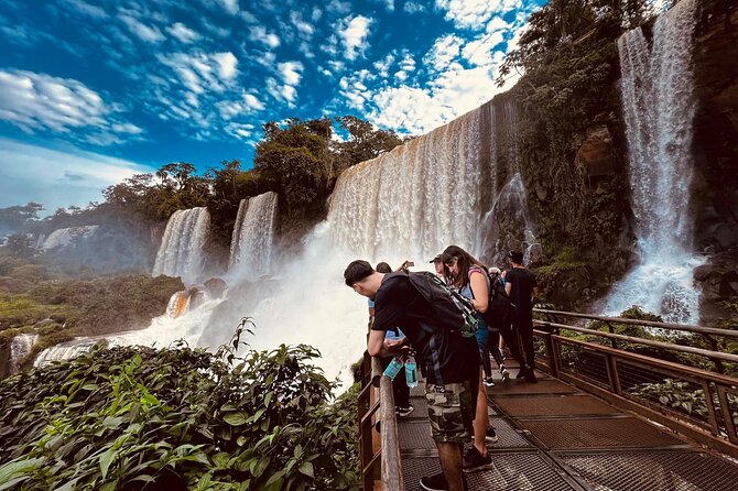 Highlights Iguaçu Brazil Paraguay and Argentina - FAQ