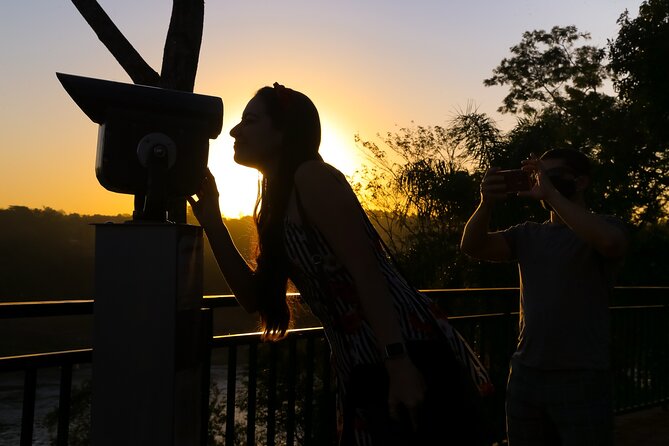 Iguaçu Falls on both sides, Brazil and Argentina, in 1 day - Key Points