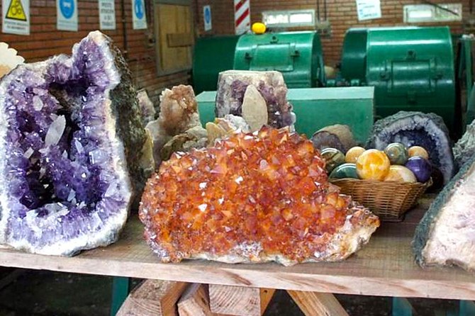 Visit to San Ignacio Ruins and Wanda Mines Full day Tour - Transportation and Group Size