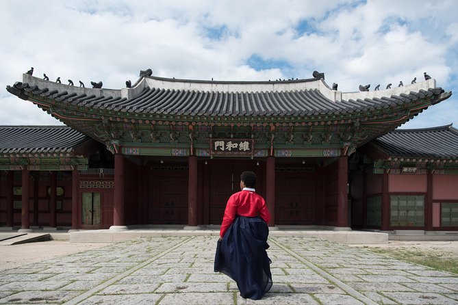 Private Palace Photo Shoot in Seoul with a Photographer - Exploring the Experience in Detail