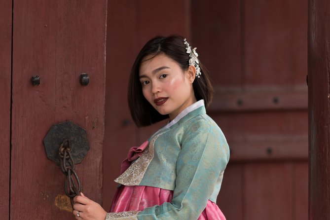 Private Palace Photo Shoot in Seoul with a Photographer - Authentic Experiences and Authentic Results