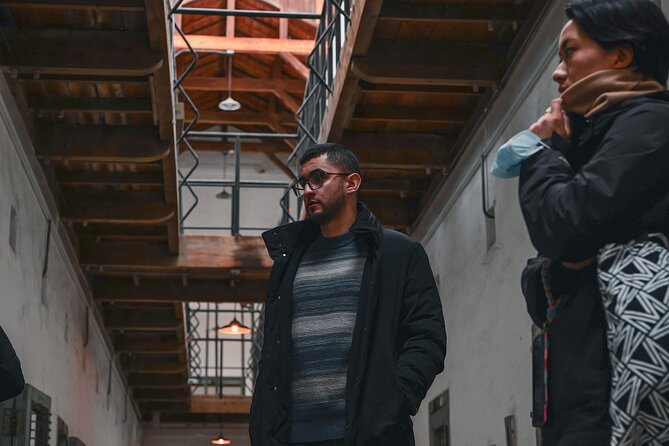 Seoul History Tour: Dark Past & Market Street Flavors - Key Points