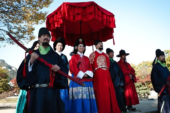 Private Seoul City Tour Palace, village, temple, market - Key Points