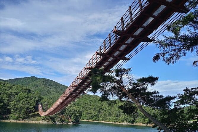 Private Guided Tour in DMZ with Lake (Optional Incheon Layover) - Deep Dive into Each Stop