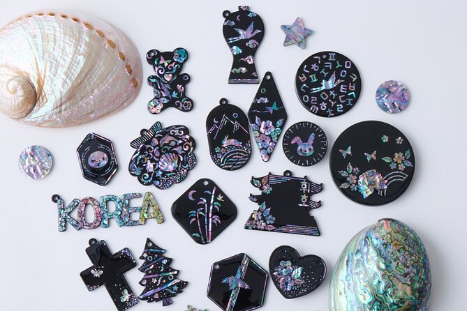 Korean Traditional Craft Classes at Seoul's Hot Places - Engaging the Senses with Seoul’s Traditional Mother-of-Pearl Craft Class