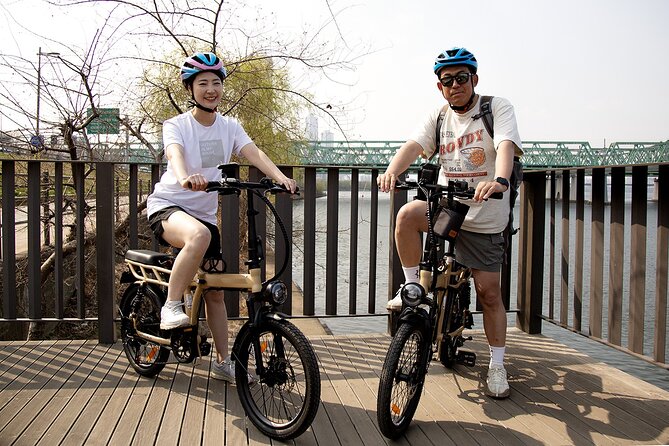 ENKO Electric Bike Ride on The Han River Bike Path in Seoul - Exploring the Han River Bike Path in Seoul