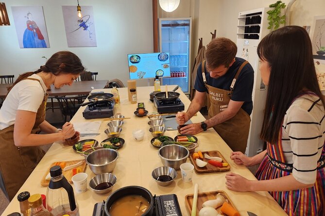 Traditional Korean 6-Dish Cooking Class + Hidden Alley Tour Seoul - Frequently Asked Questions